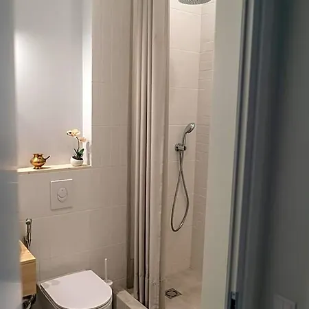 לינה וארוחת בוקר Mai Ram Yoga House וילנה