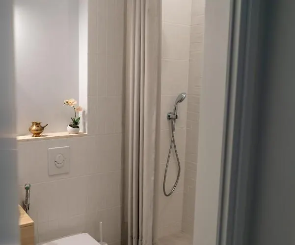 Mai Ram Yoga House 3* Vilnius