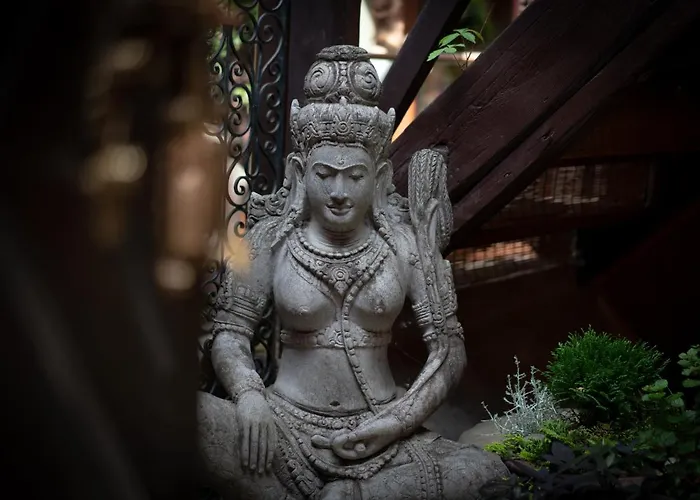 Mai Ram Yoga House 住宿加早餐酒店 3*