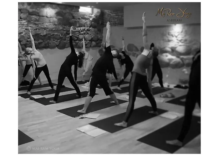 Mai Ram Yoga House Nocleg ze śniadaniem 3*