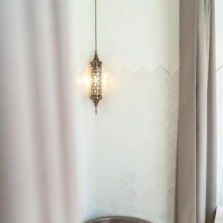 Mai Ram Yoga House 住宿加早餐酒店 3*