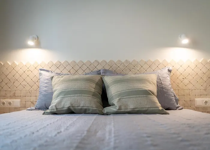 Mai Ram Yoga House Bed & Breakfast